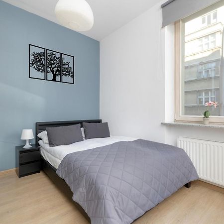 Lea Apartments Krakow Krowodrza By Noclegi Renters Extérieur photo